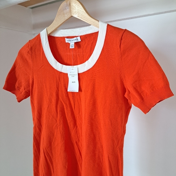 Banana Republic | Orange & white crew neck woman's t shirt - Picture 4 of 13